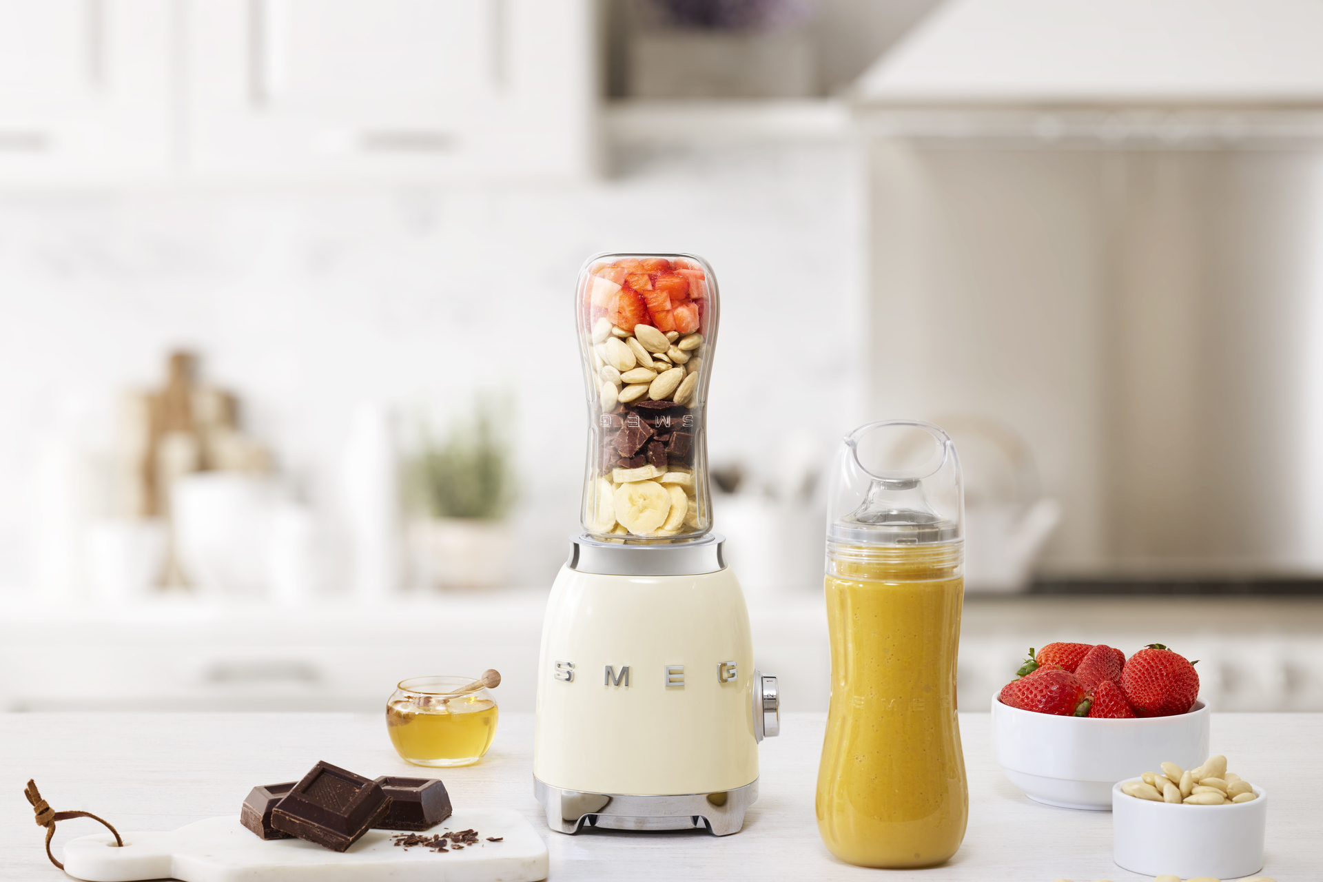 Smeg’s Personal Blender