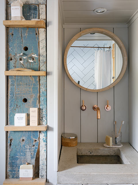 Bathroom in Scalet House