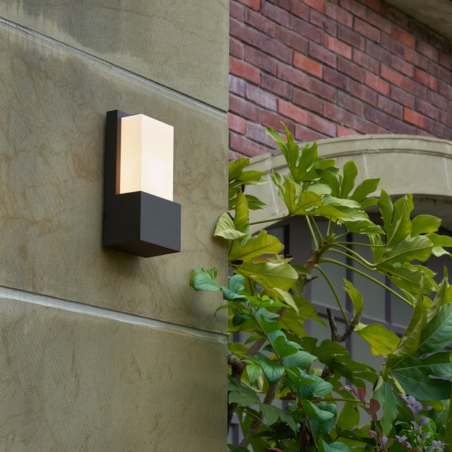 outdoor wall light