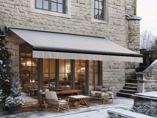 Cosy outdoor space by Hillarys