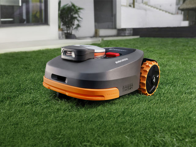 Segway Navimow H1500E Robotic Lawnmower