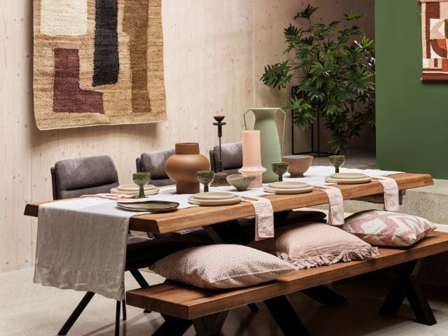 dining area inspired by holiday destinations