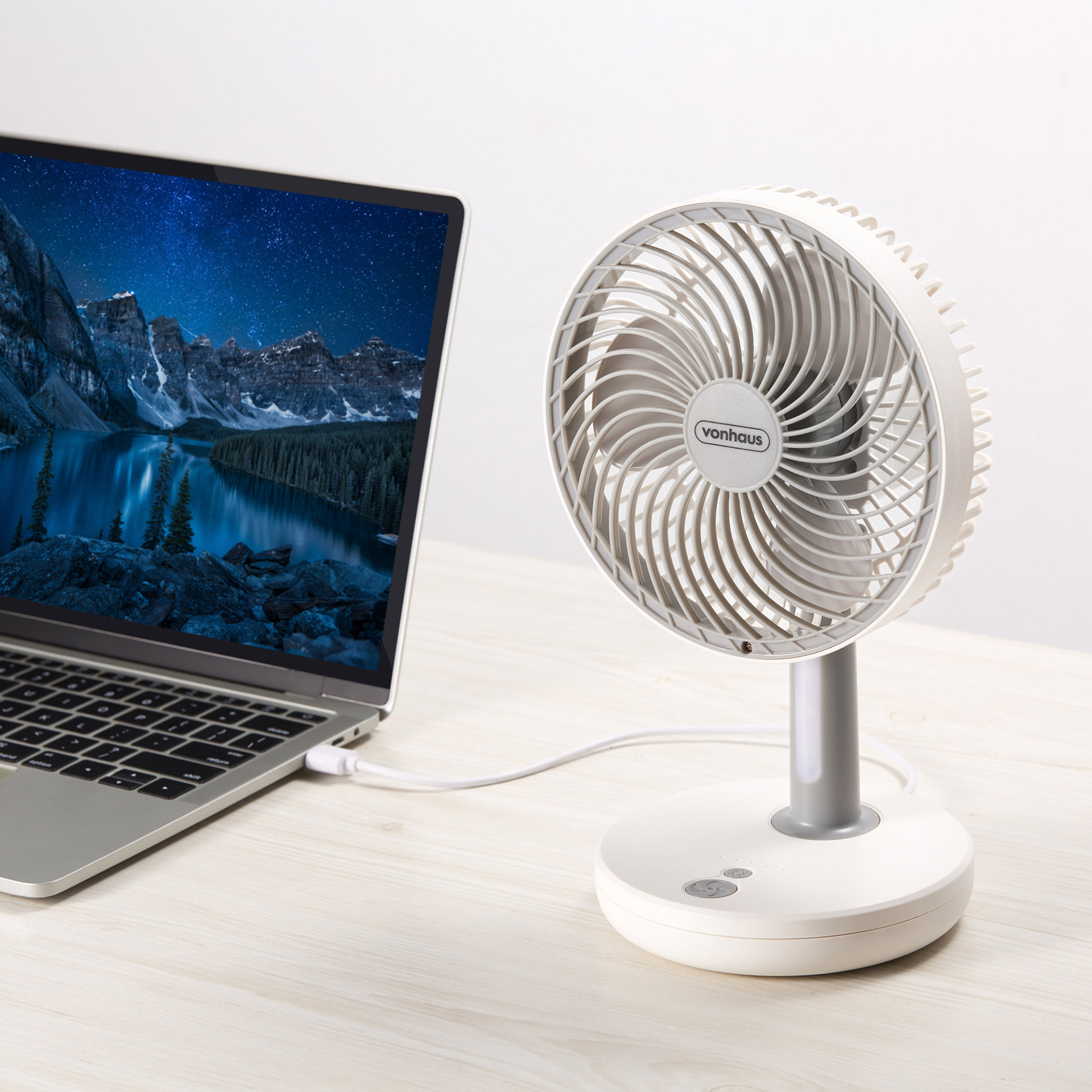 Mini fan connected to laptop